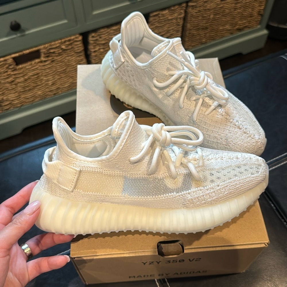 Yeezy boost 35 v2